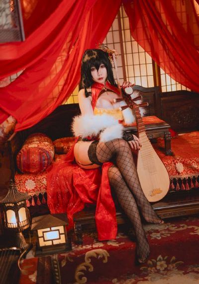 新任女教师在线播放_720电影在线观看